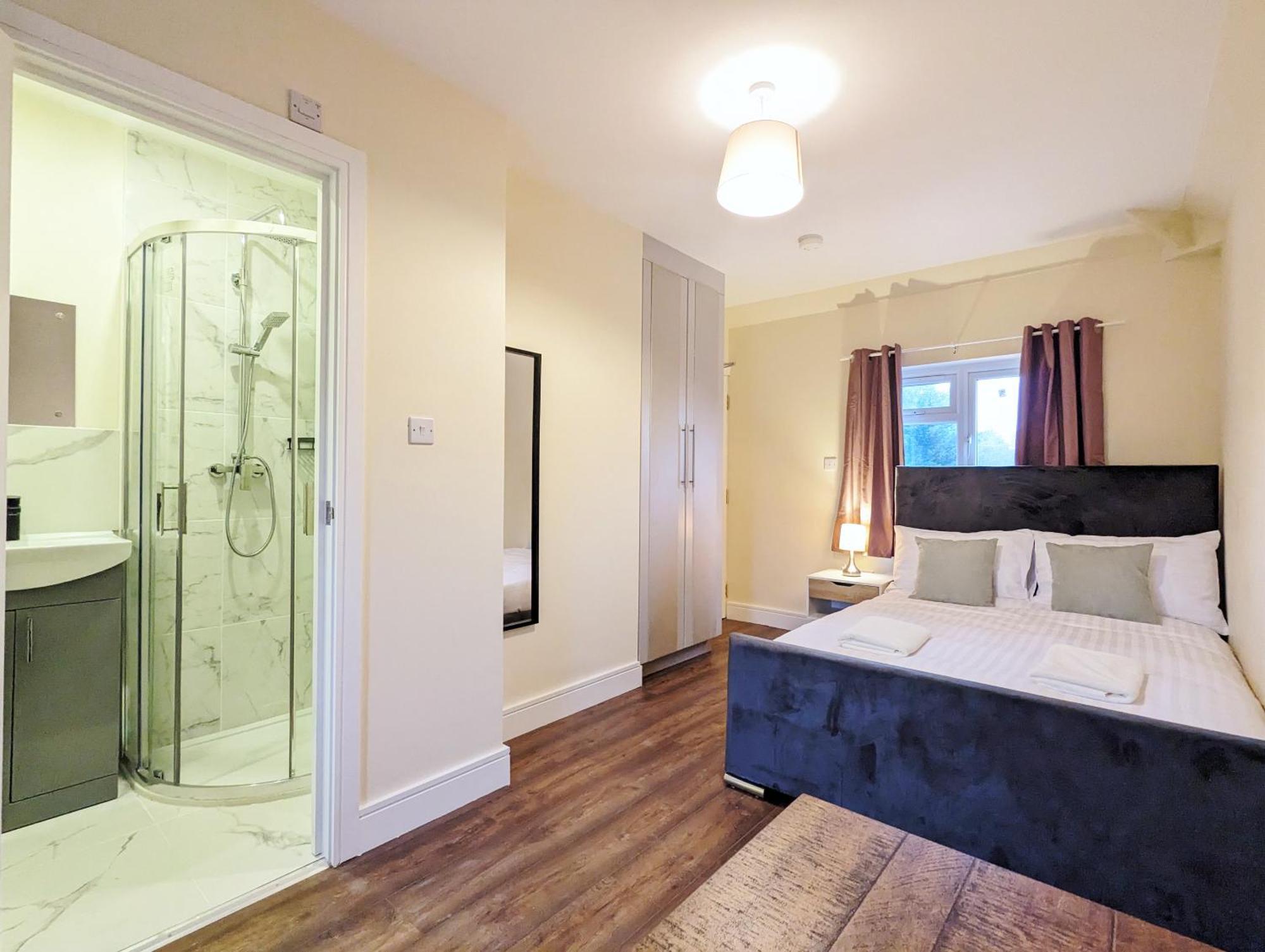 Rooms Near City Centre Private Bath Free Parking ยอร์ค ภายนอก รูปภาพ