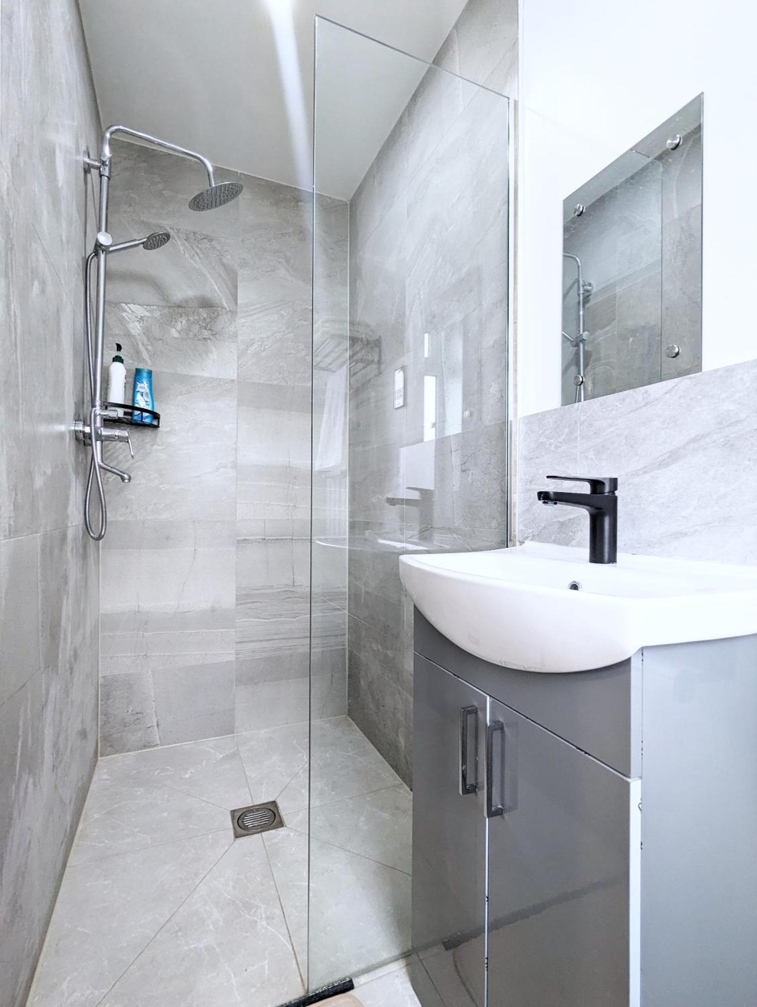 Rooms Near City Centre Private Bath Free Parking ยอร์ค ภายนอก รูปภาพ