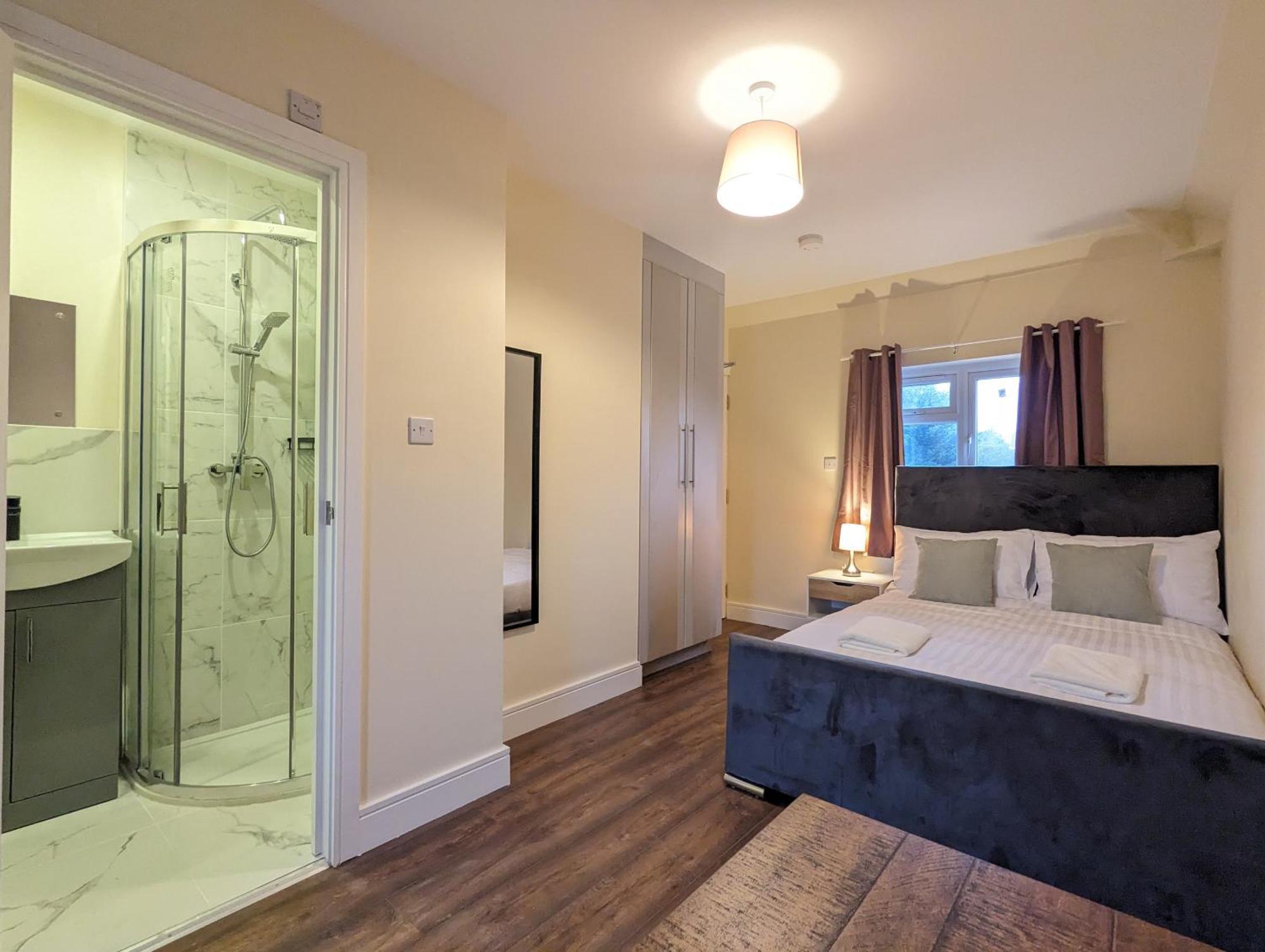 Rooms Near City Centre Private Bath Free Parking ยอร์ค ภายนอก รูปภาพ