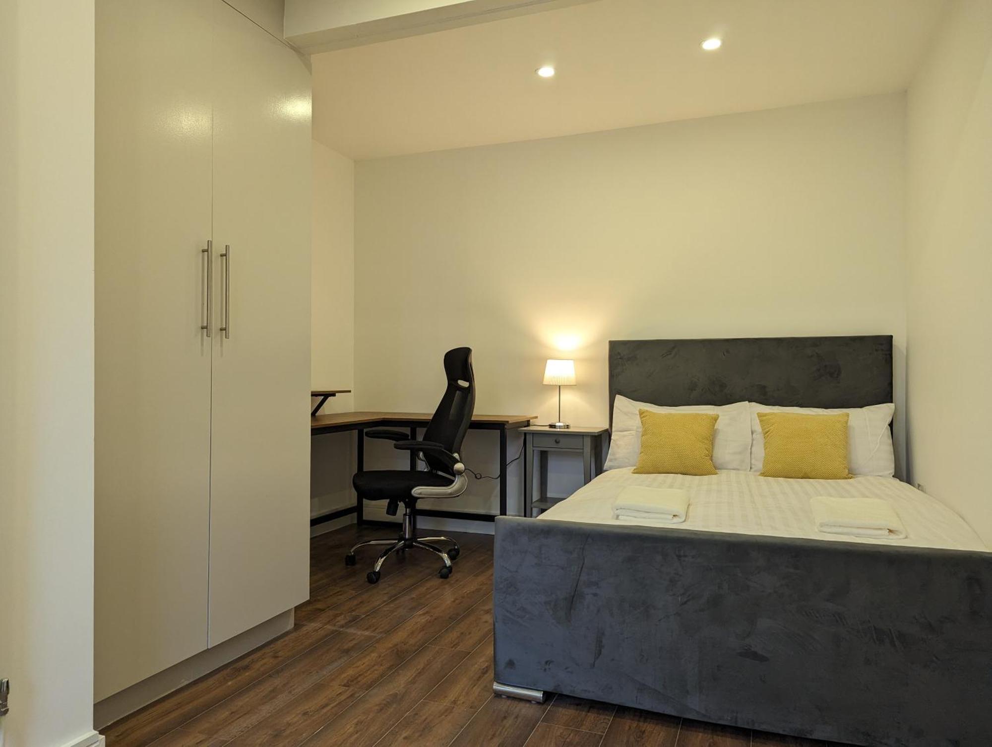 Rooms Near City Centre Private Bath Free Parking ยอร์ค ภายนอก รูปภาพ
